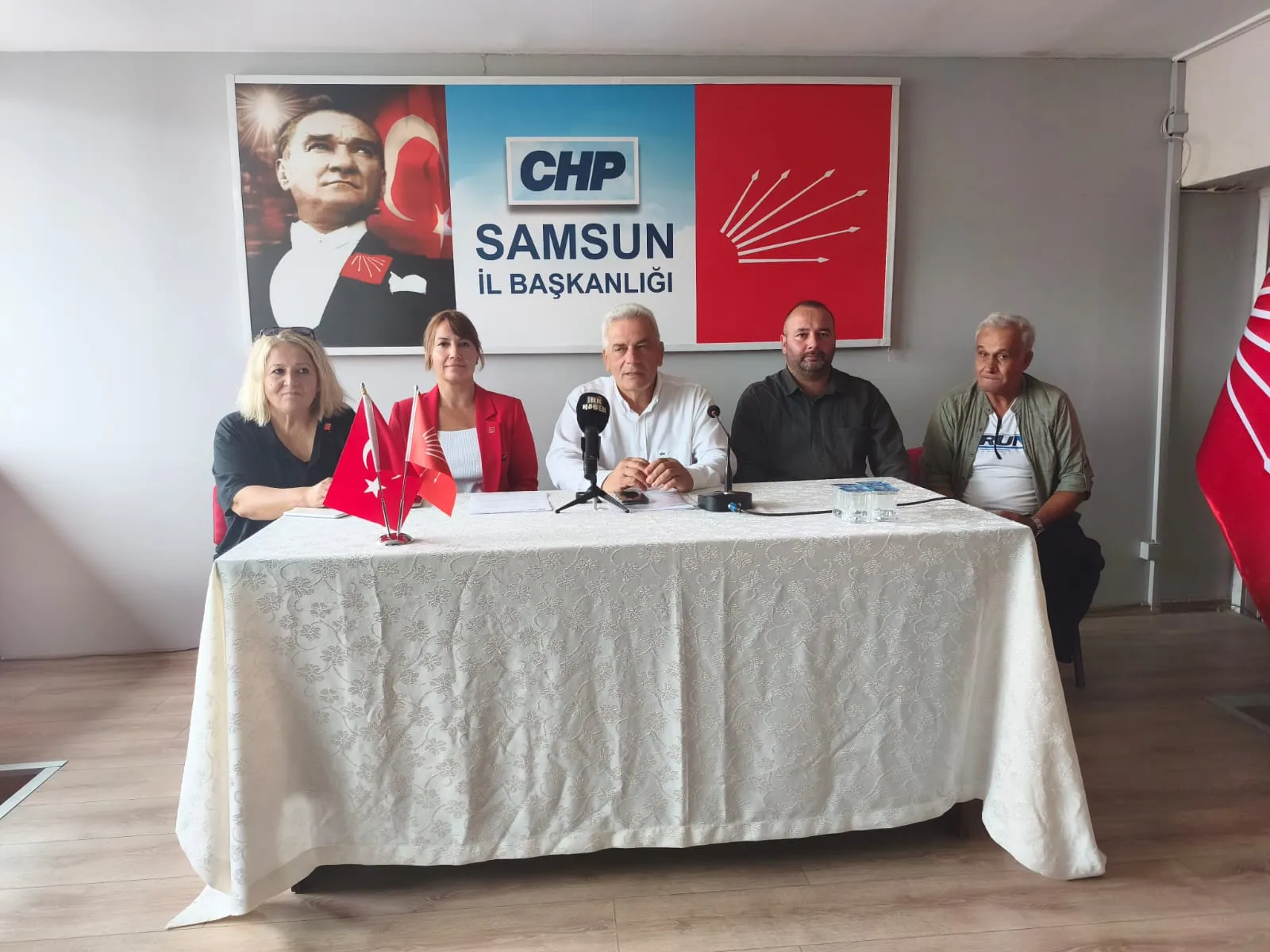 Başkan Mehmet Pank’tan CHP Samsun Açıklaması: İstifa yok, Genel Merkez görevden aldı, yeni atama yapıldı!
