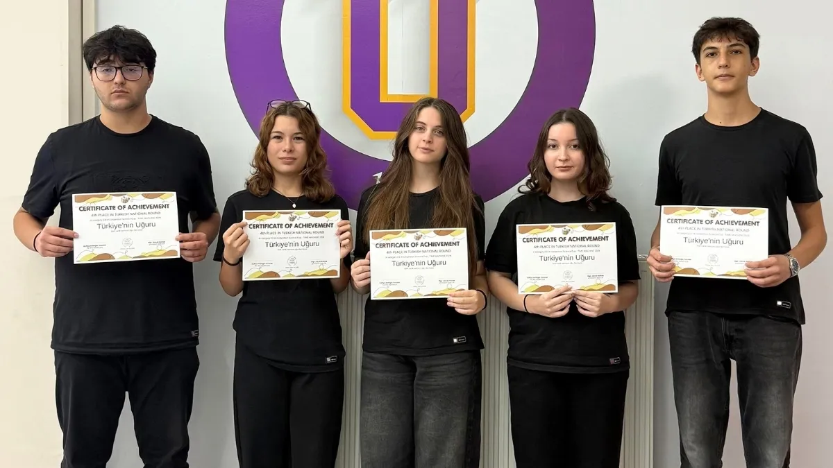 Canik Uğur Okulları Fen Lisesi'nden Uluslararası Başarı