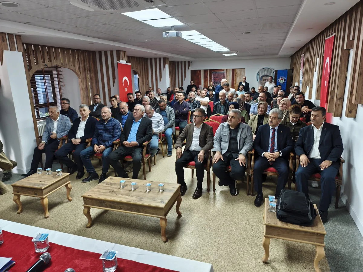 Eğitim-Bir-Sen Samsun 2 No’lu Şube Başkanı Tevfik Yılmaz Demir Güven Tazeledi