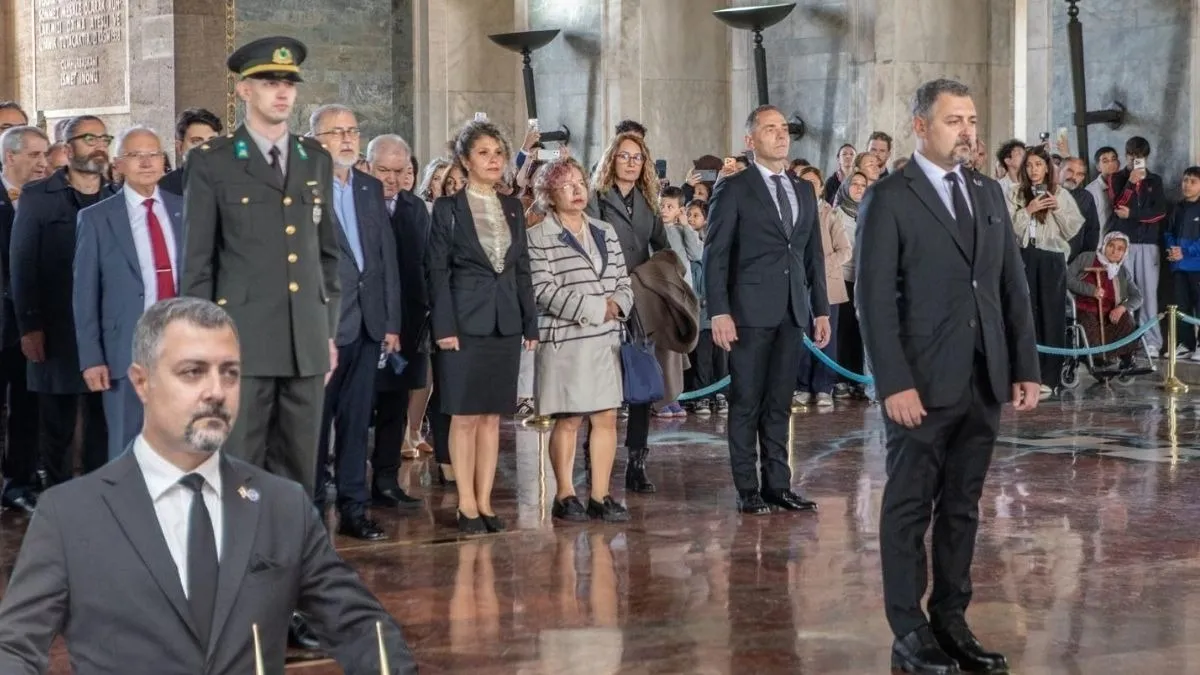 Muayenehane Hekimleri Anıtkabir’de! Çetin Duygu’dan Meslek Onuru Vurgusu