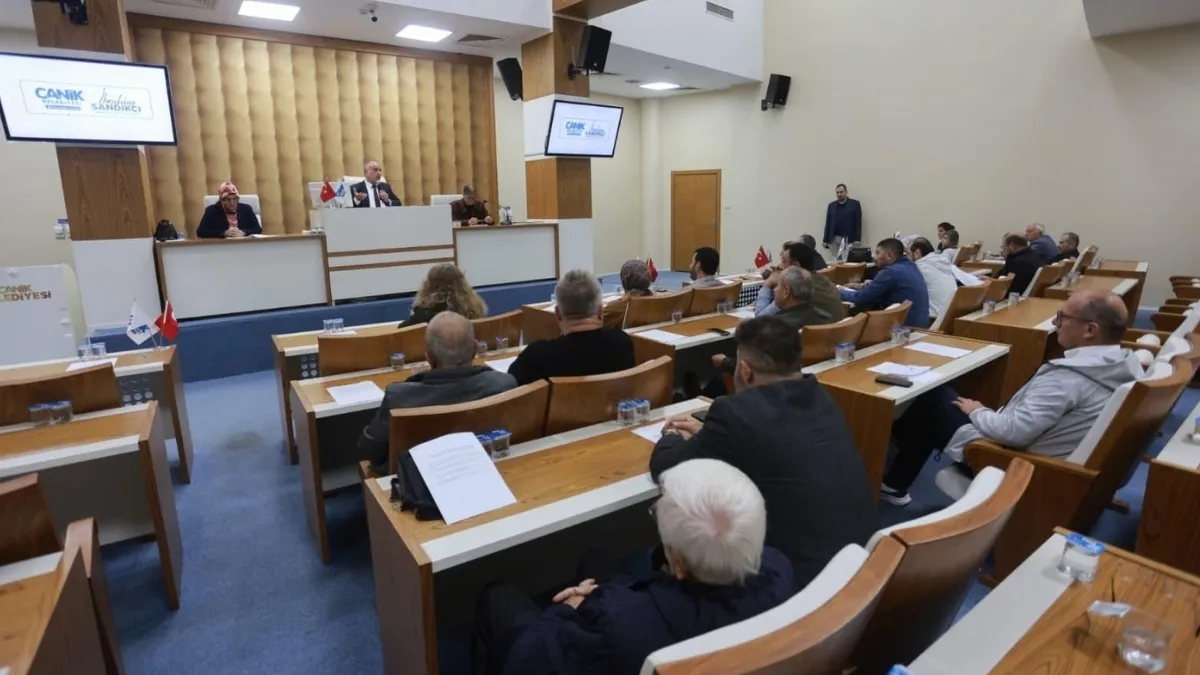 Başkan Sandıkçı: Geleceğin teknoloji liderlerini yetiştirmek için kararlıyız