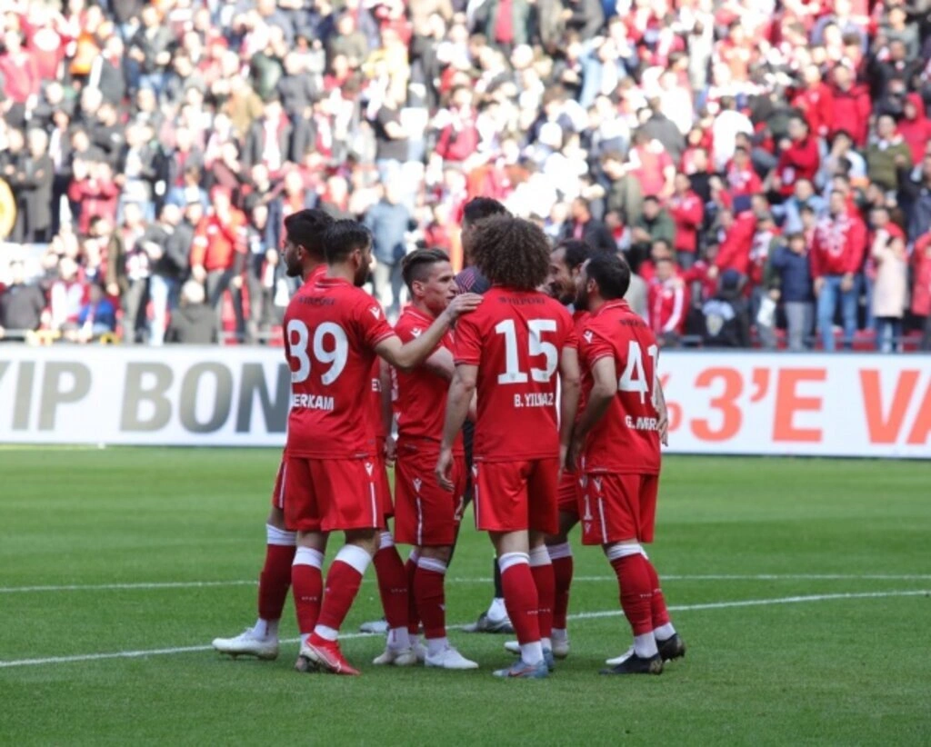 Yılport Samsunspor Amedspor Maçı İlk Yarıdan Görüntüler