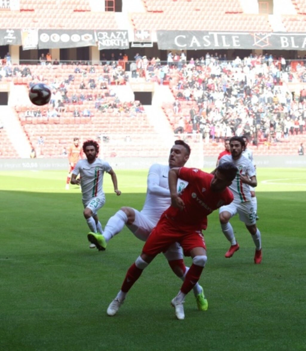 Yılport Samsunspor Amedspor Maçı İlk Yarıdan Görüntüler