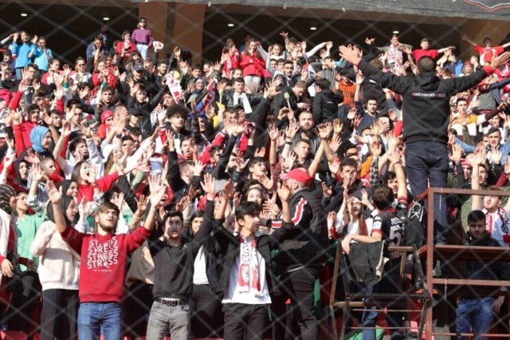 Yılport Samsunspor Amedspor Maçı İlk Yarıdan Görüntüler