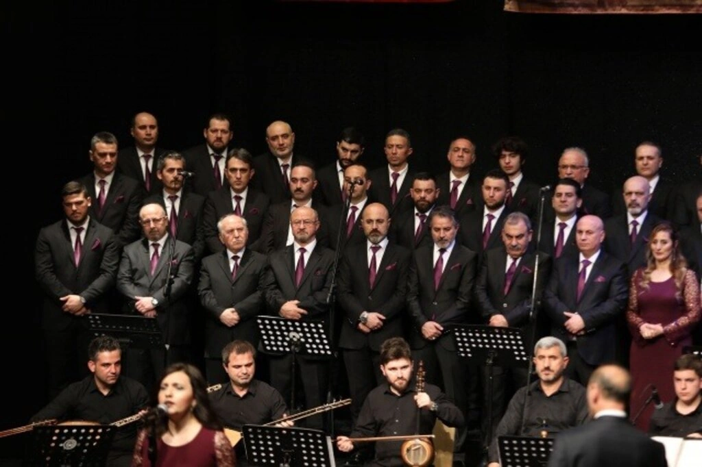 İlkadım Belediyesi Türk Halk Müziği Korosundan Unutulmaz Konser