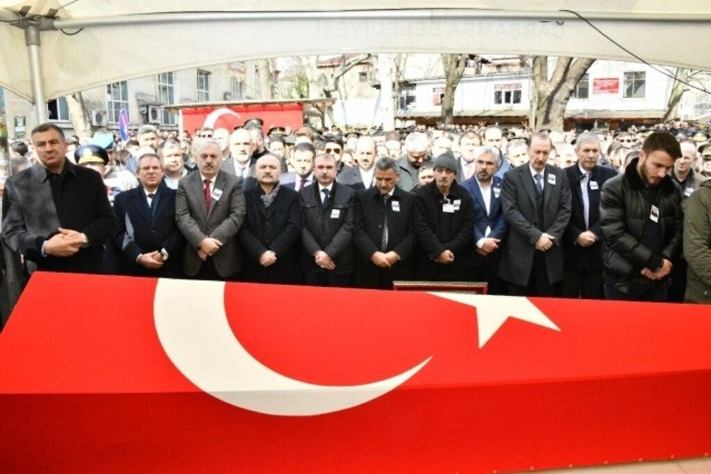 ÇARŞAMBA, ŞEHİDİNİ SON YOLCULUĞUNA UĞURLADI