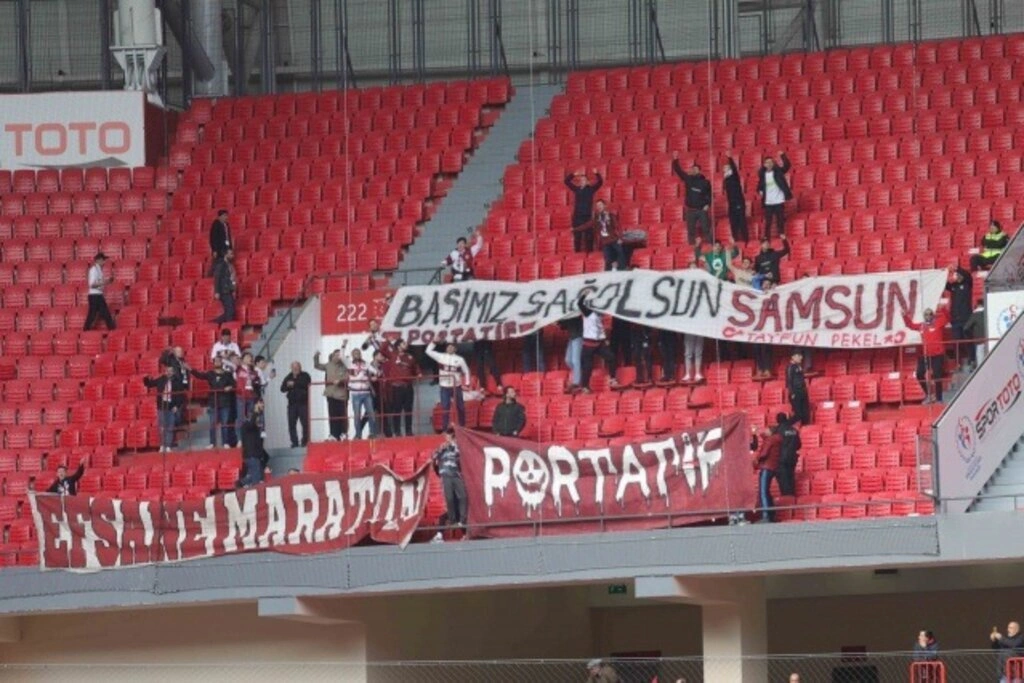 Samsunsporlu futbolculardan asker selamı, Samsunspor İnegölspor maç fotoğrafları