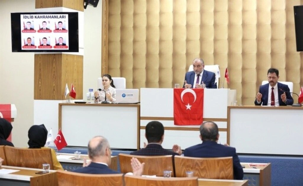 Canik Belediye Meclisi hain saldırıyı kınadı