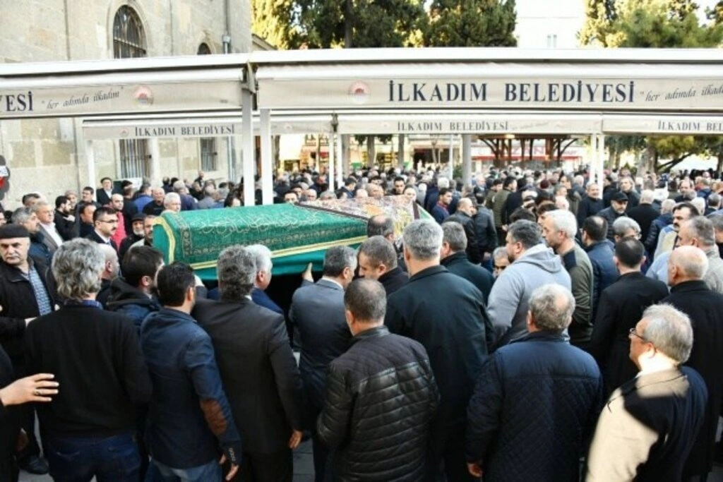 Çarşamba'daki acı kazada yaralanan Sude Nezor'da hayatını kaybetti