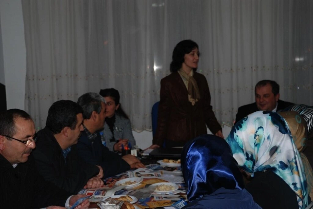 Teşkilatların içinden çıkan isim; Emine Karaçuha Yılmaz