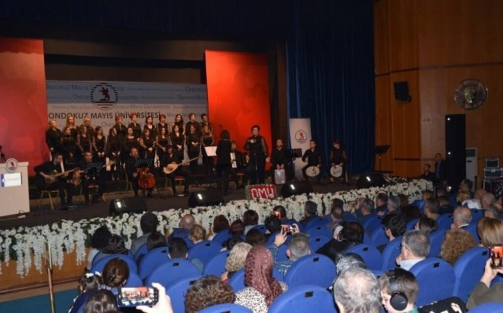 OKTAM Kadınlar Korosu’ndan Türküler Bizi Söyler Konseri
