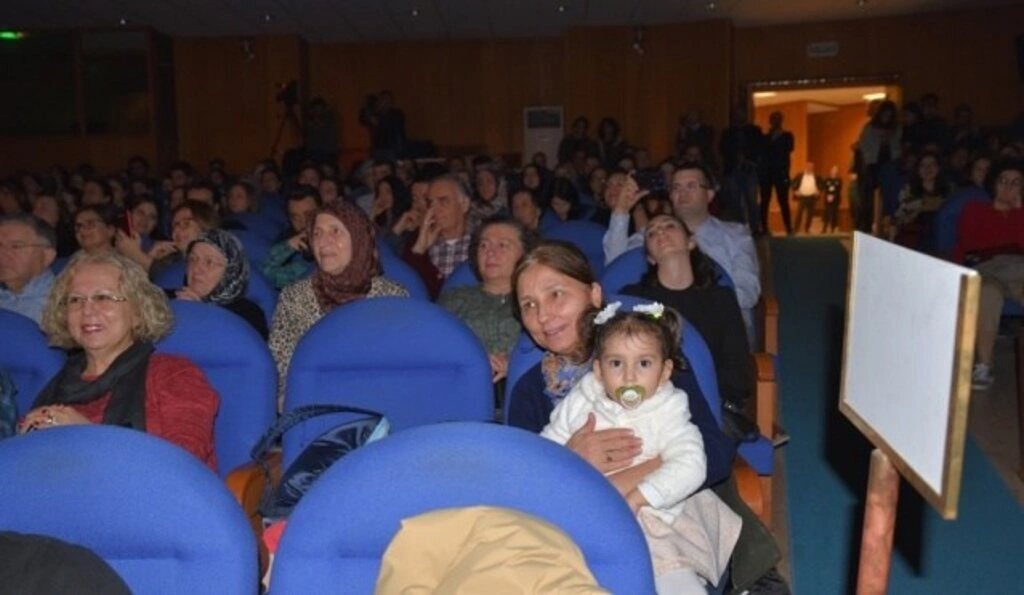OKTAM Kadınlar Korosu’ndan Türküler Bizi Söyler Konseri