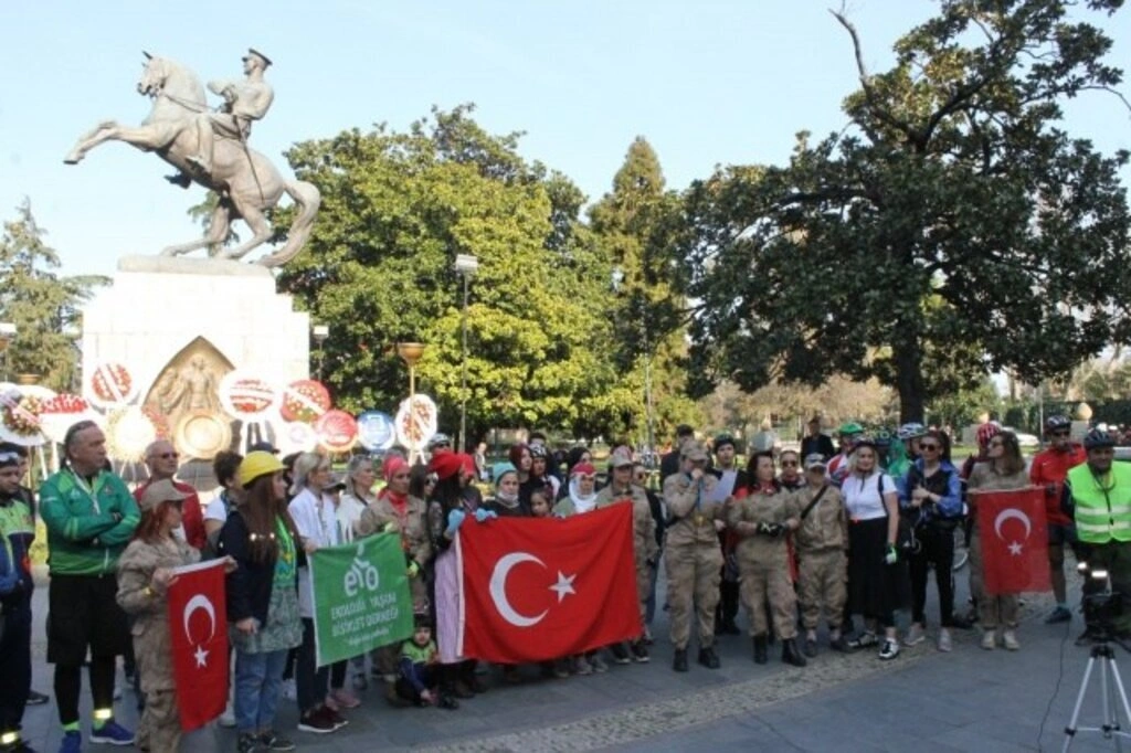 Ekolojik Yaşam Bisiklet Derneği Kadın Ekibi’nden anlamlı etkinlik