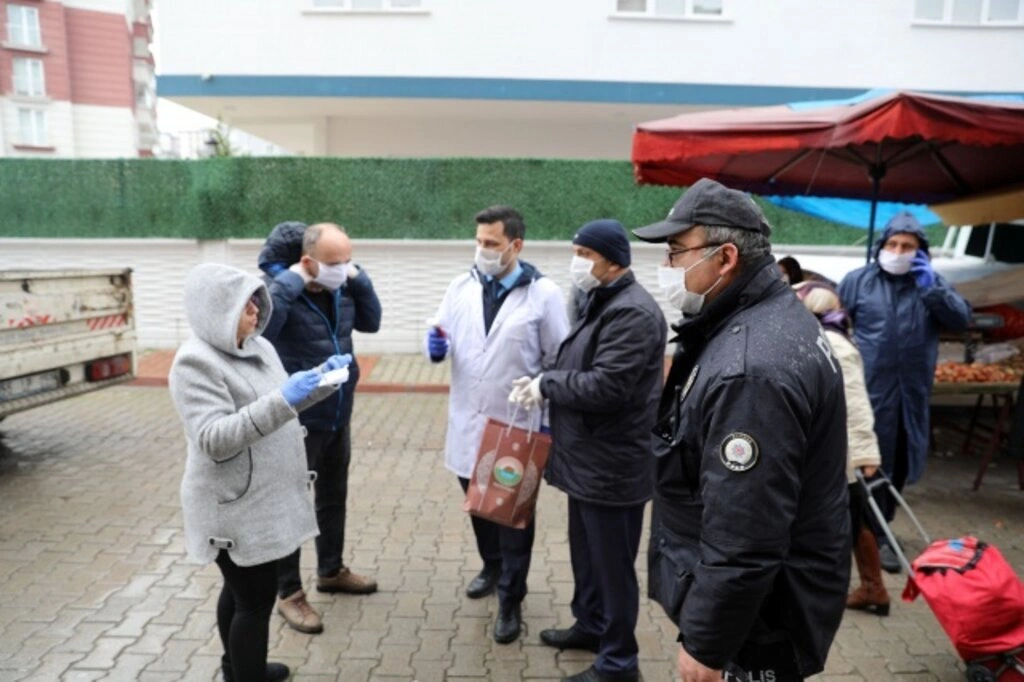 İlkadım'da Pazarlarda Sıkı Denetim