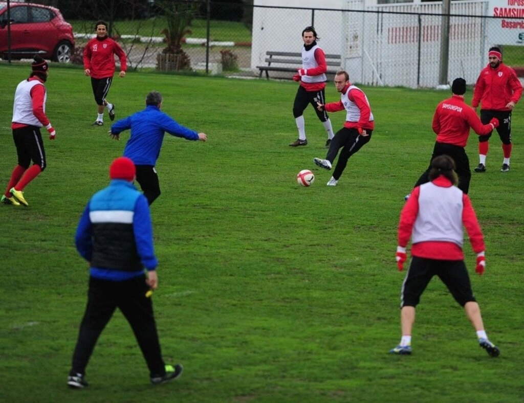 Samsunspor Antalyaspor maçının hazırlıklarını sürdürüyor