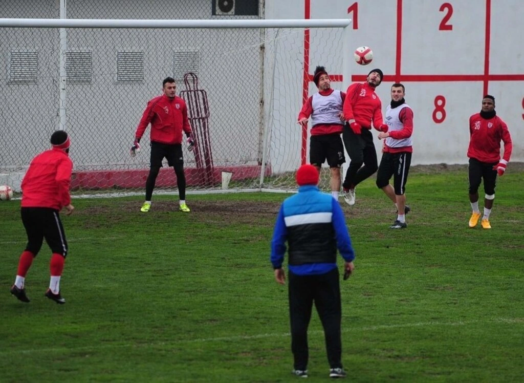 Samsunspor Antalyaspor maçının hazırlıklarını sürdürüyor