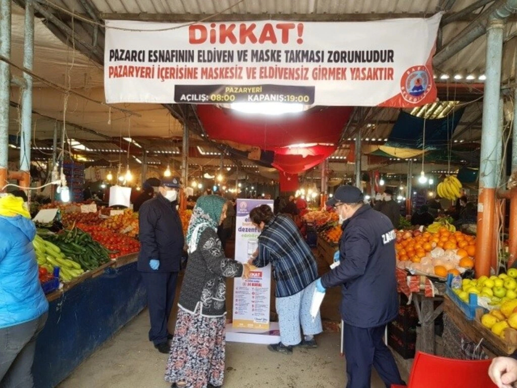 Bafra Belediyesinden Maske Dağıtımı