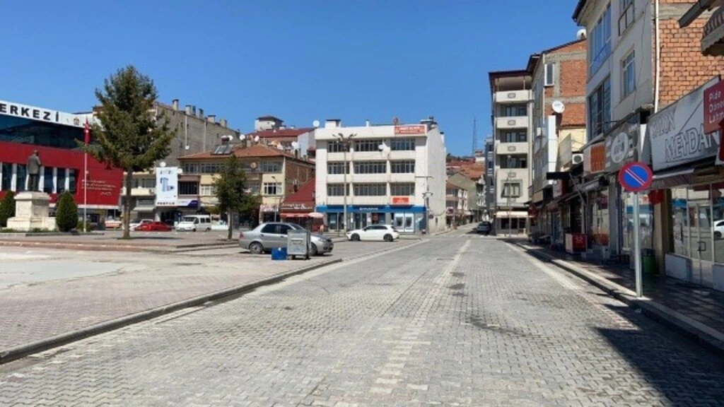 Sokağa çıkma yasağında Samsun sokakları havadan görüntülendi