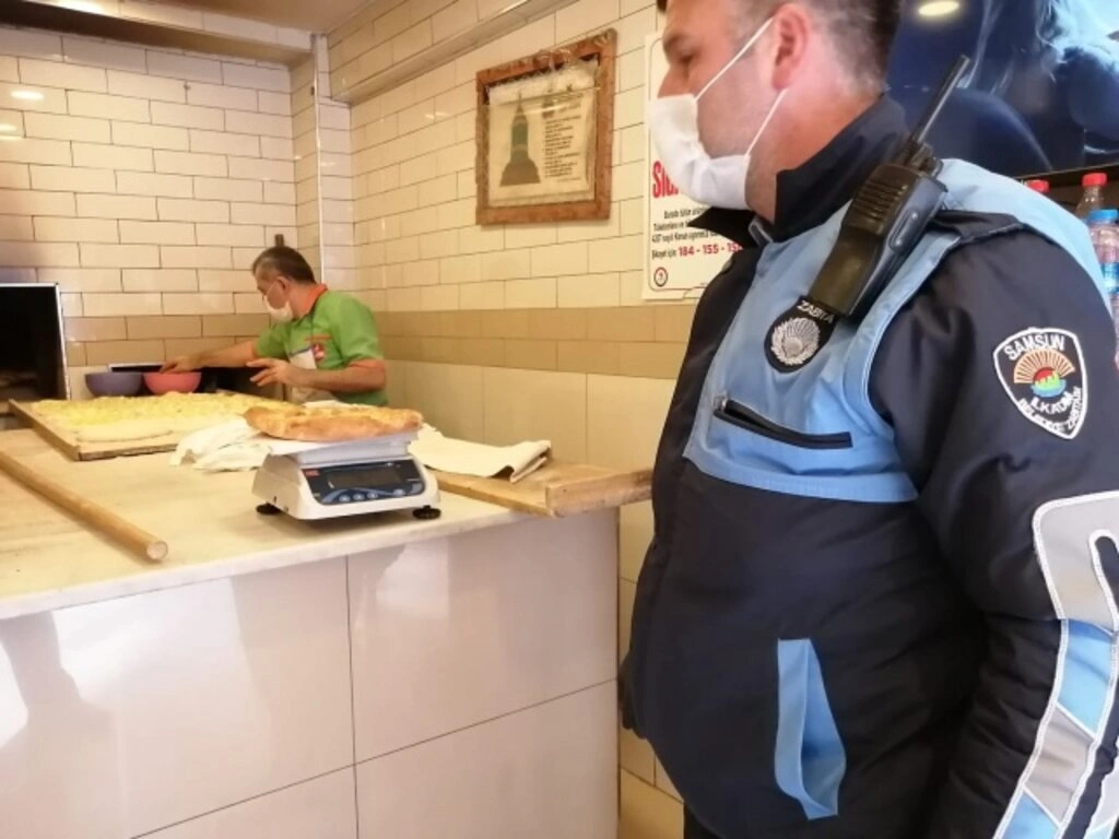 Sokağa Çıkma Yasağı Öncesi İlkadım Zabıtası İş Başındaydı