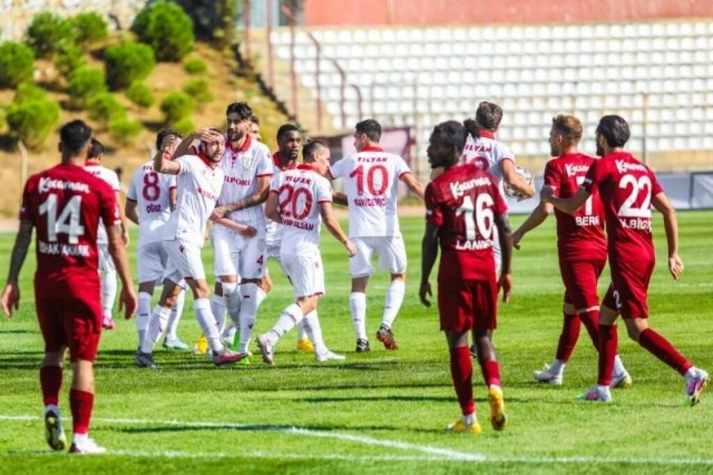 Samsunspor Bandırma'dan 1 puan ile dönüyor