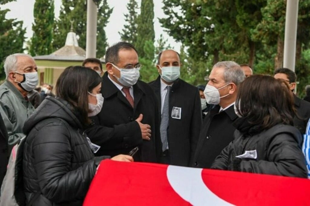Doktor Ali Murat Uludoğan son yolculuğuna gözyaşlarıyla uğurlandı