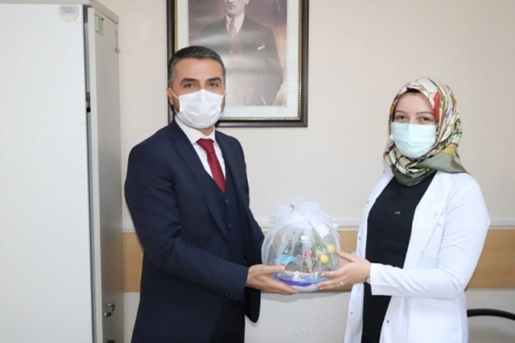 Başkan Kalaycı Sağlık Çalışanlarını Unutmadı, Yeni Yıllarını Kutladı