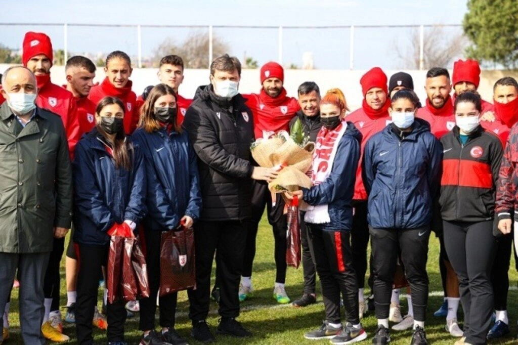 Samsun'un altın kızları Samsunspor'da
