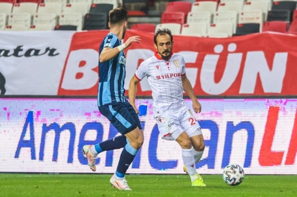 Samsunspor Adana Demirspor maç fotoğrafları