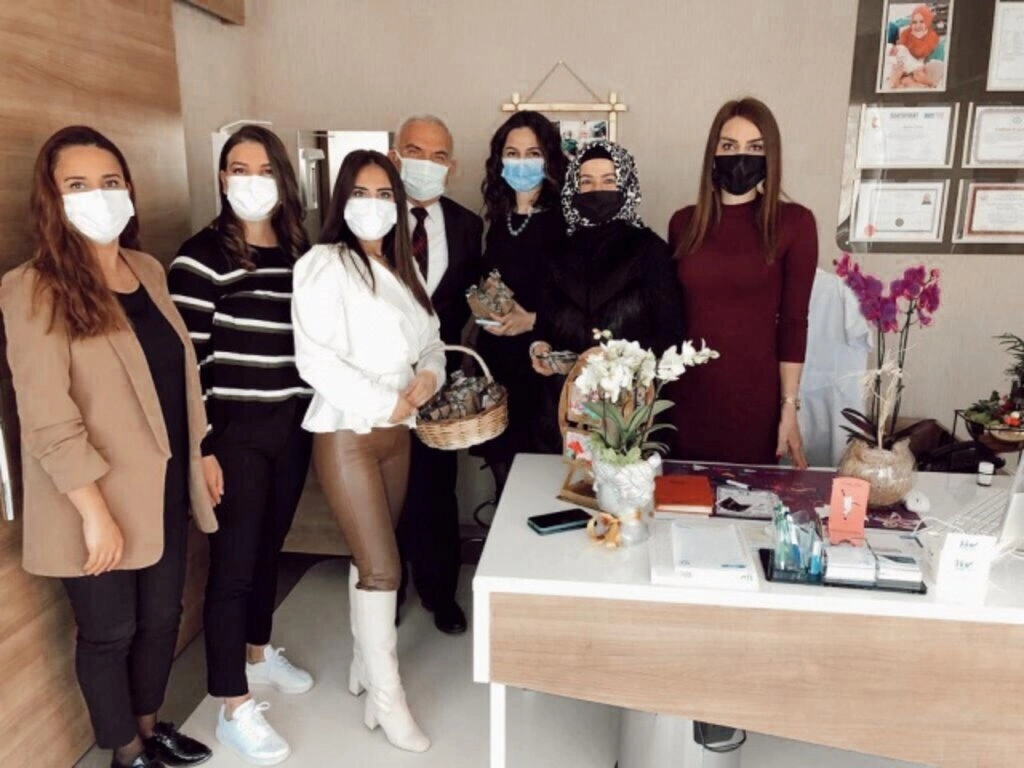 Liv Hospital Samsun’da Kadınlar Günü şarkılarla kutlandı