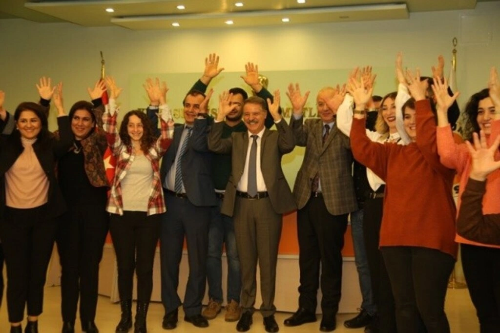 Atakum Belediye Başkanı Av. Cemil Deveci 2 yıllık çalışmalarını özetledi