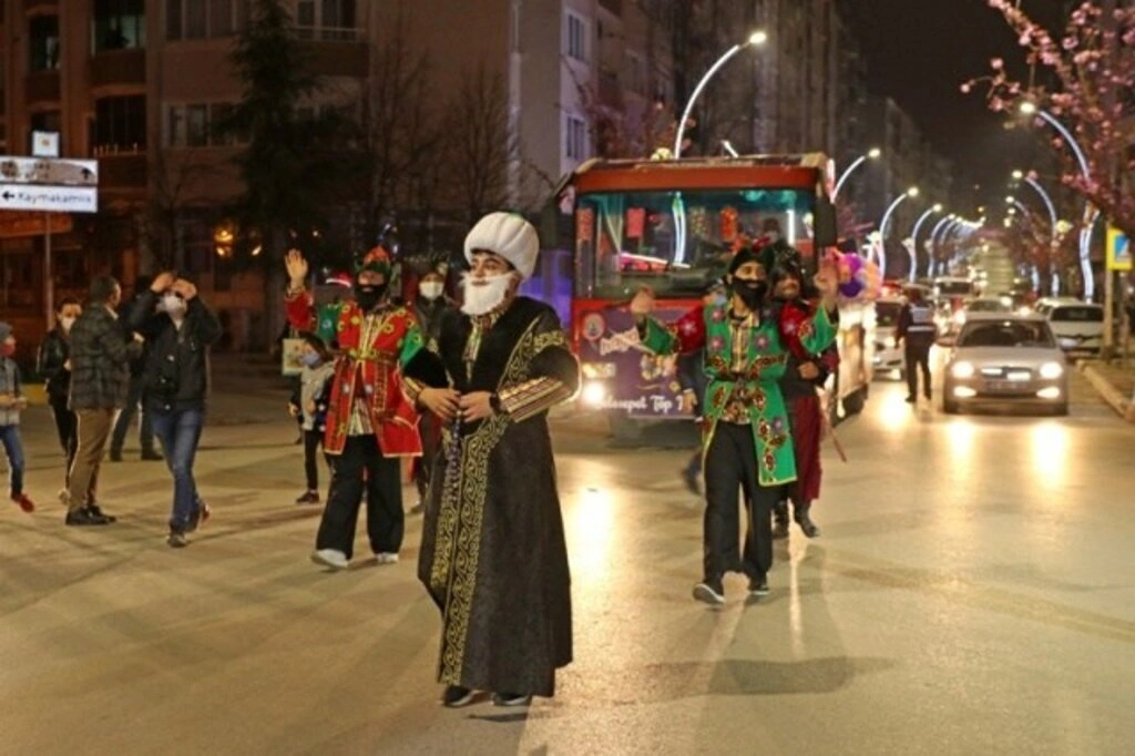 Bafra'da 600 yıllık gelenek, Selesepet Top Kandil