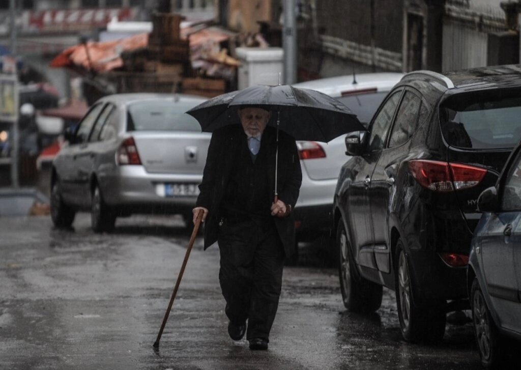 Samsun'da sağanak yağış ve fırtına