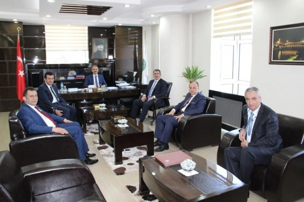 Samsun Milletvekili Adayı Fuat Köktaş ilçelerde