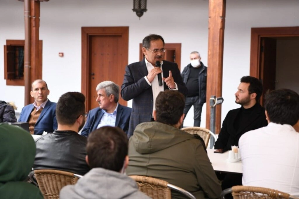 ÜniAK'tan Kampüse Hoş Geldin Gezileri
