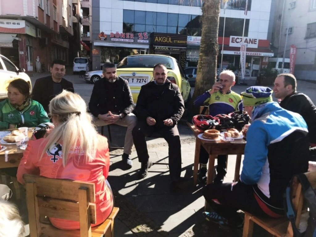 Başkan Akgül EKOBİD üyelerini ağırladı