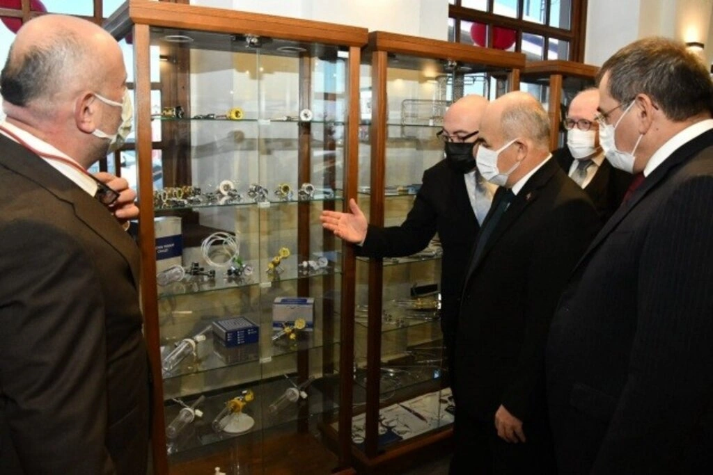 Türkiye'nin ilk Cerrahi Aletler ve Sağlık Müzesi Samsun'da açıldı