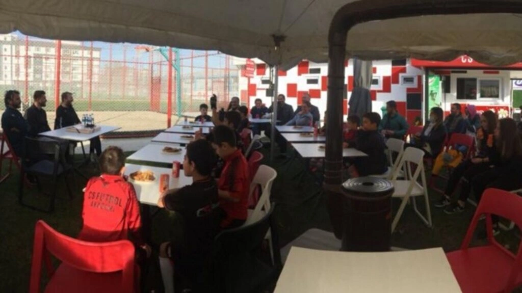 Celil Sağır Futbol Akademisi'nde Öze Dokunuş Projesi