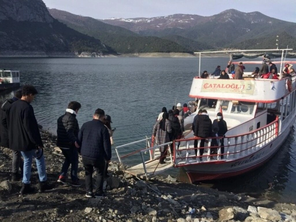 Sporcular Öze Dokunuş Projesi kapsamında Vezirköprü'de