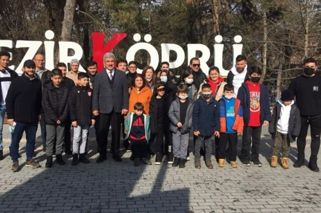 Sporcular Öze Dokunuş Projesi kapsamında Vezirköprü'de