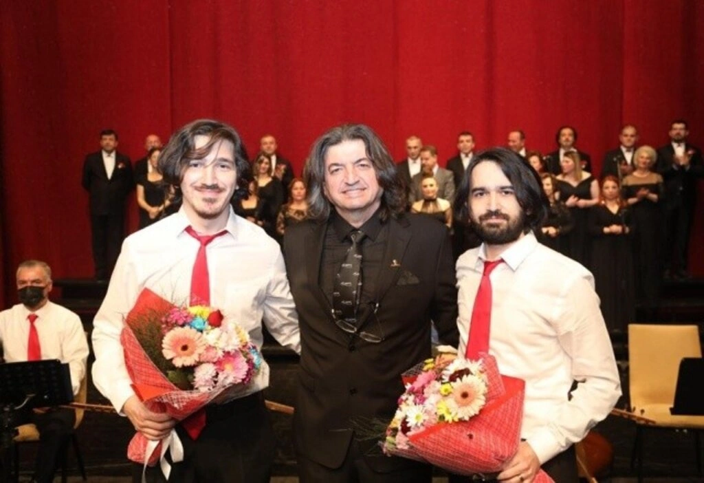 Atakum Belediyesi Türk Halk Müziği Korosu’ndan muhteşem konser