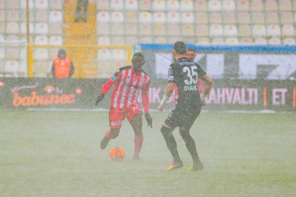 Erzurumspor Samsunspor maçı fotoğrafları
