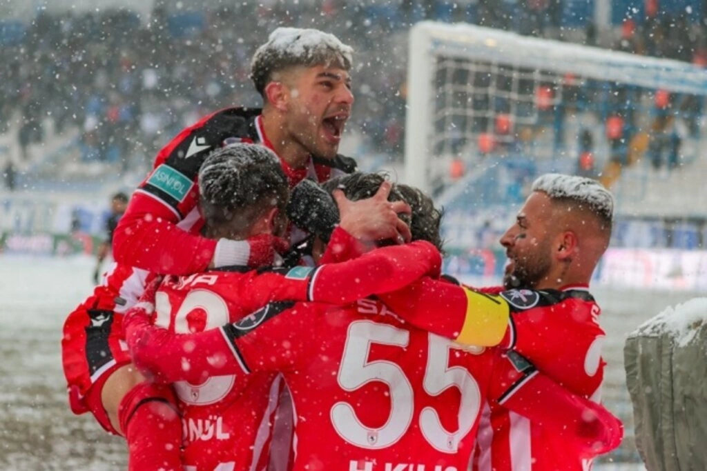 Erzurumspor Samsunspor maçı fotoğrafları