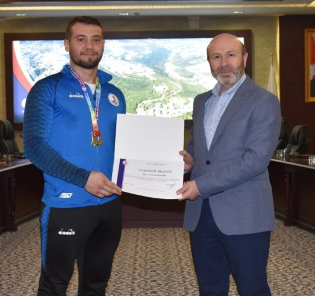 Kick Boks Şampiyonasında 6 madalya kazandılar! Samsun Haberleri