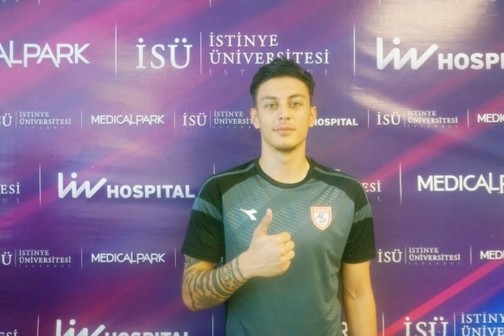 Samsunsporlu futbolcular ve teknik heyet sağlık kontrolünden geçti