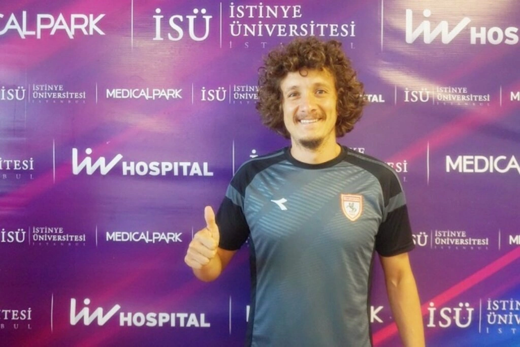 Samsunsporlu futbolcular ve teknik heyet sağlık kontrolünden geçti