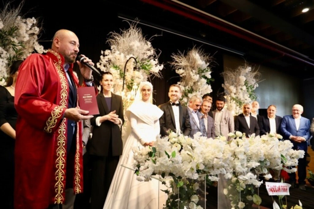 Gül Uçar ile Caner Göktepe dünya evine girdi