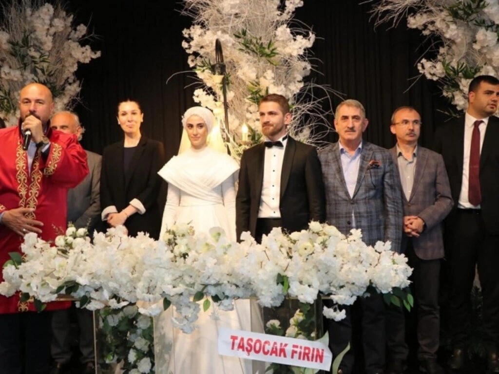 Gül Uçar ile Caner Göktepe dünya evine girdi