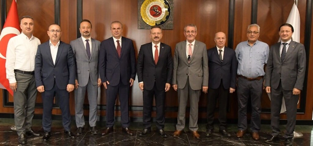 Vali Hüseyin Aksoy Samsun TSO’da