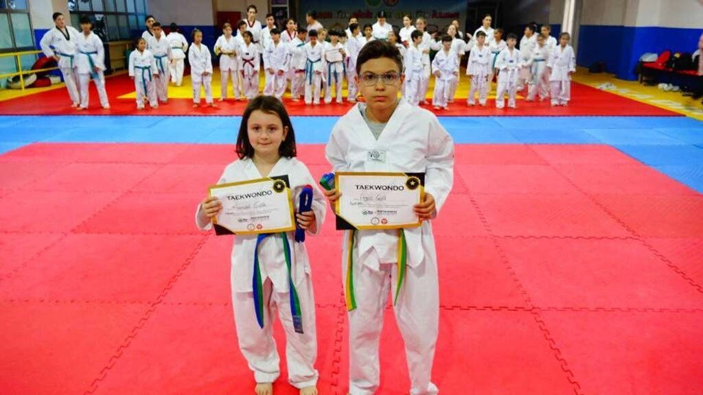 İlkadım'da Taekwondo Kuşak Sınavı Nefes Kesti