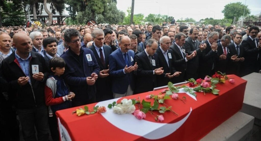Şehit edilen doktor son yolculuğuna uğurlandı